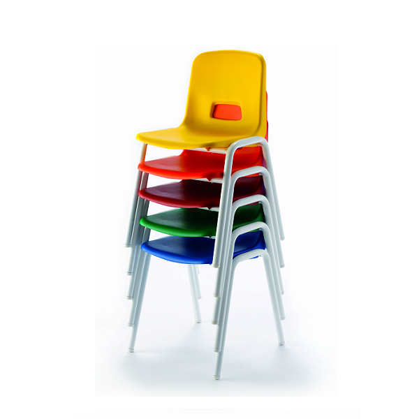 Silla inf. 209 alt. 26 y 32 cm pata gris