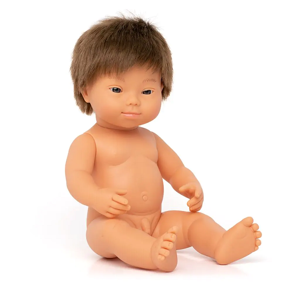 Bebé síndrome down caucásico 38 cm.