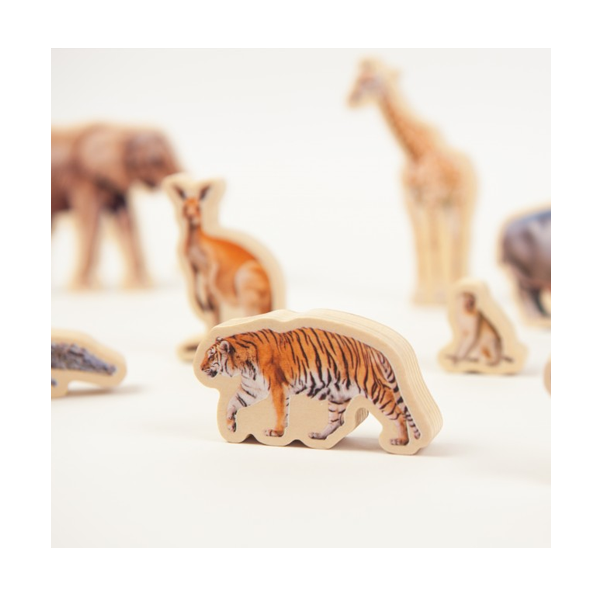 Encaje de madera animales de la selva