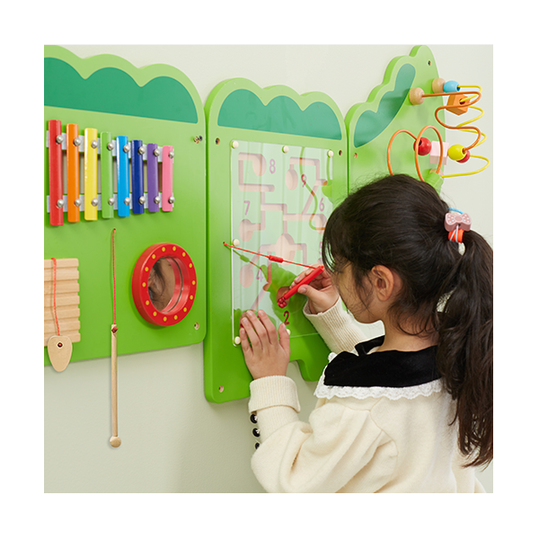 Paneles para pared con actividades Cocodrilo