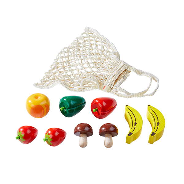 Redecilla compra con frutas y verduras
