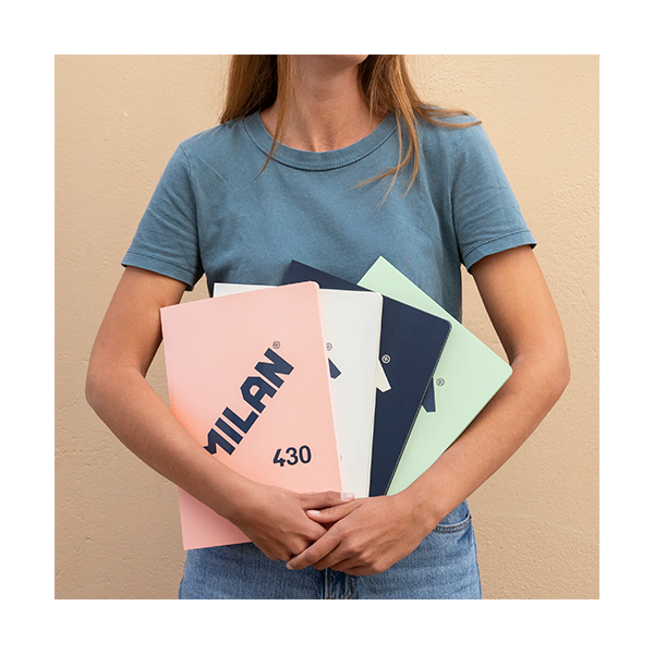 Libretas Milan 430 since 1918 A4 cuadricula 5x5 Beige